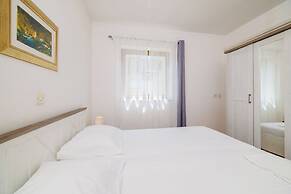 Apartments Dijana