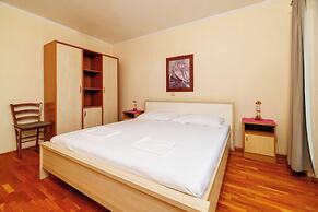 Apartments Dijana