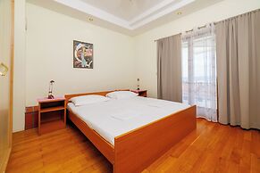 Apartments Dijana