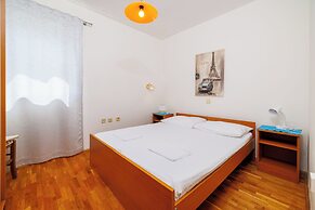 Apartments Dijana