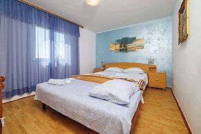 Apartment Stojna
