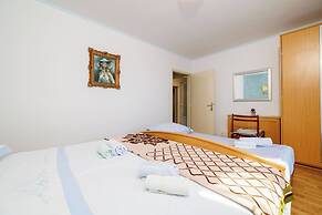 Apartment Stojna
