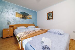 Apartment Stojna
