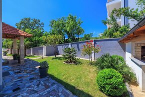 Apartments Maravera