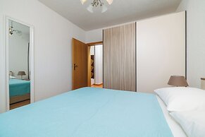 Apartments Maravera