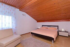 Apartments Maravera