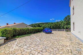 Apartments Maravera
