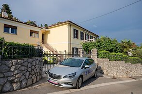 Apartment Aleksandra