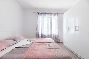 Apartments Marija i Lino