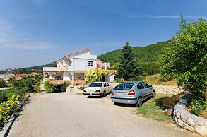 Apartment Milja