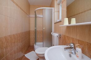 Apartments Mirjana