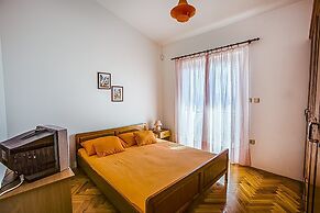 Villa Leo