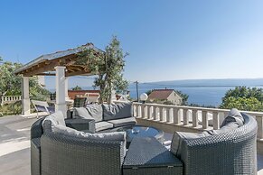 Villa Leo