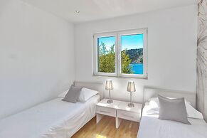 Villa Kamelicina
