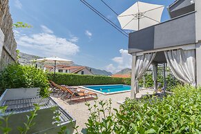 House Lisica