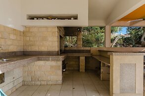 Villa Damjan