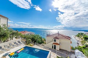 Villa Damjan