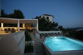 Villa Damjan
