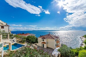 Villa Damjan