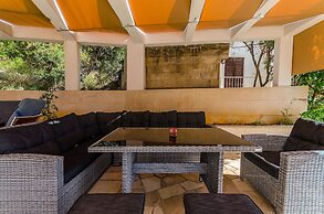 Villa Damjan