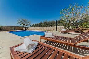 Villa Lipa