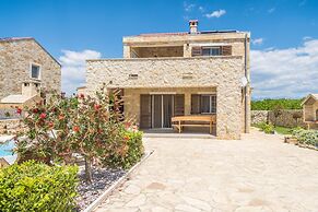 Villa Karin