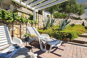 Villa Sine
