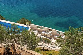 Villa Sine