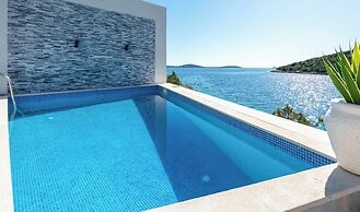 Villa Sine