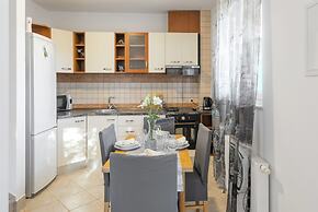 Villa Boulder