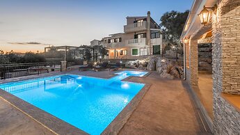 Villa Boulder