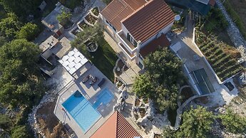 Villa Boulder