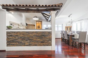 Villa Boulder