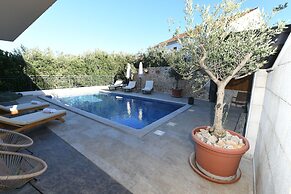 Villa Alka