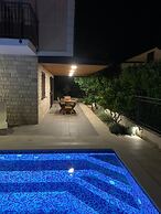 Villa Alka