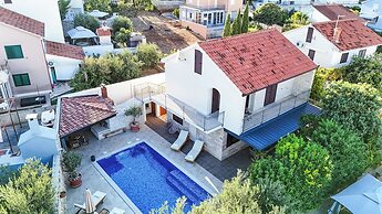 Villa Alka