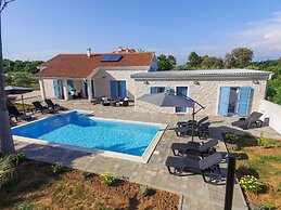 Villa Rafajela