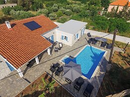 Villa Rafajela