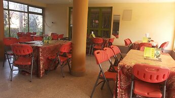 Romu Garden Hotel