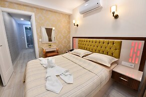 Sea Moon Hotel