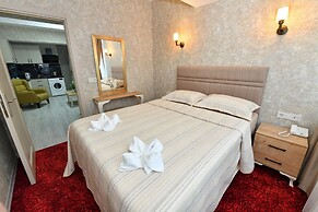 Sea Moon Hotel