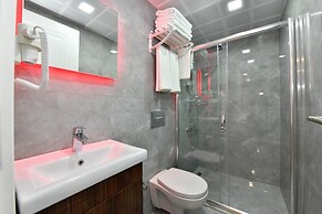 Sea Moon Hotel