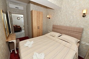 Sea Moon Hotel