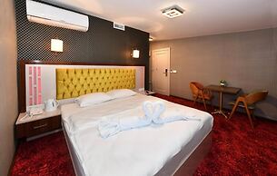 Sea Moon Hotel
