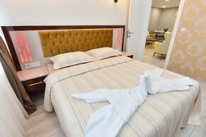 Sea Moon Hotel