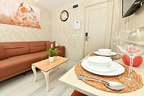 Sea Moon Hotel