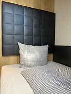 Munich Deluxe Hotel