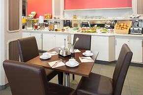 Munich Deluxe Hotel