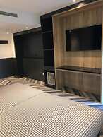 Munich Deluxe Hotel