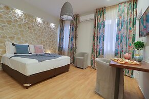 AthiNN Residence